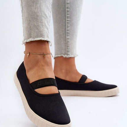  Sneakers model 194982 Step in style 