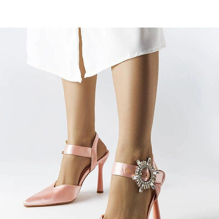  Pumps mit Pfennigabsätzen model 207800 Solea 