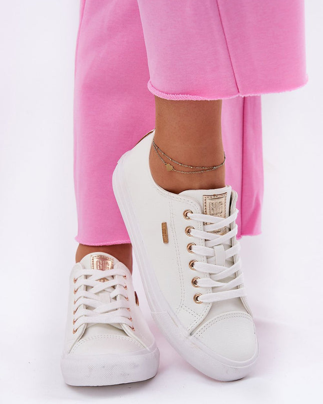  Sneakers model 211352 Step in style 