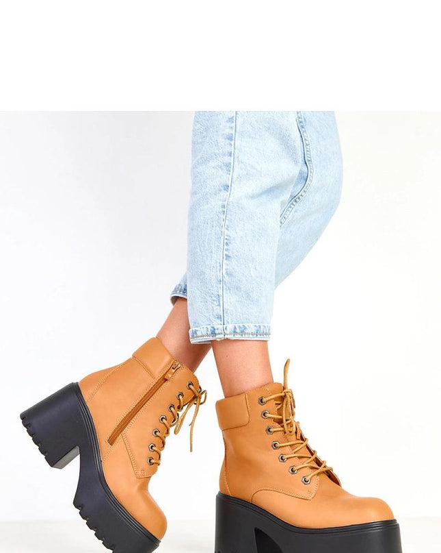  Stiefeletten mit Absatz model 217927 Solea 